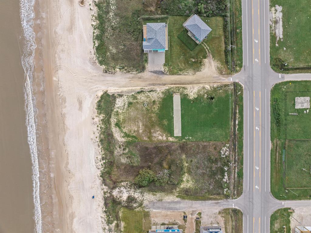 2038 Hwy 87, Gilchrist, Texas image 10