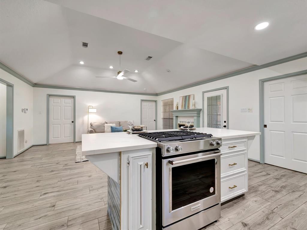2201 1/2 Webster Street, League City, Texas image 13
