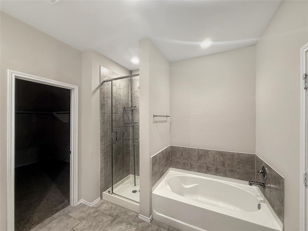 14135 Riley Creek Court, Conroe, Texas image 5