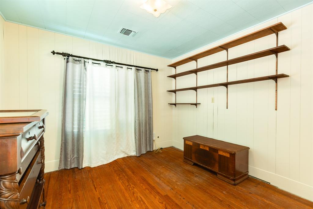 4302 Avenue S 1/2, Galveston, Texas image 20