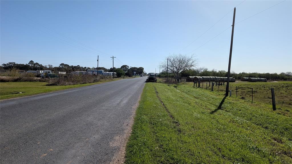 0000 S Meadow Lane, El Campo, Texas image 3