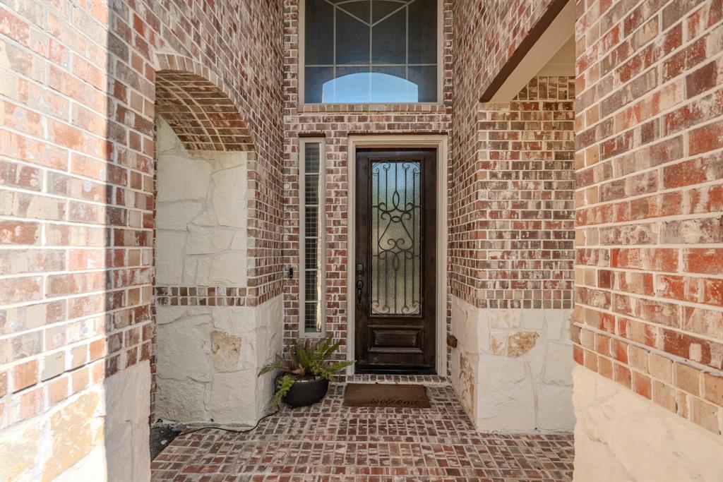 18 Devon Dale Drive