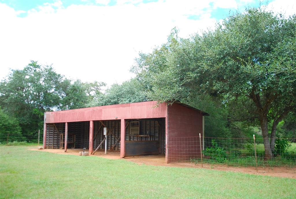 1087 County Road 156 Rd, Columbus, Texas image 18