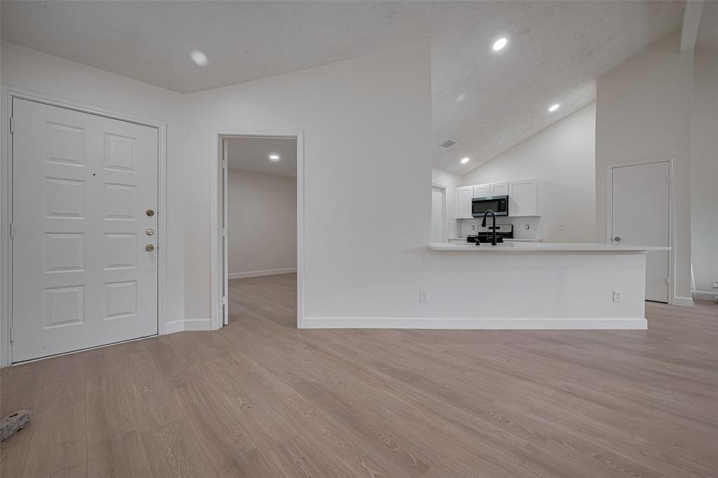 16250 Rancho Blanco Drive, Houston, Texas image 4
