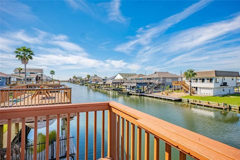 A home in Bayou Vista