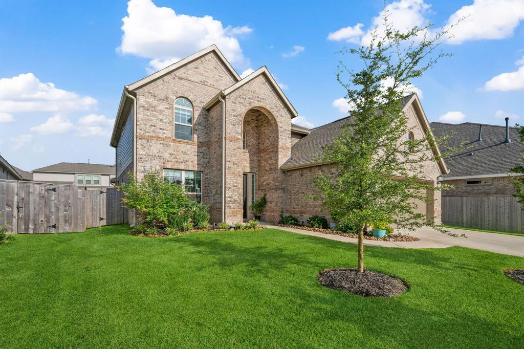 9414 Camden Cliff Court