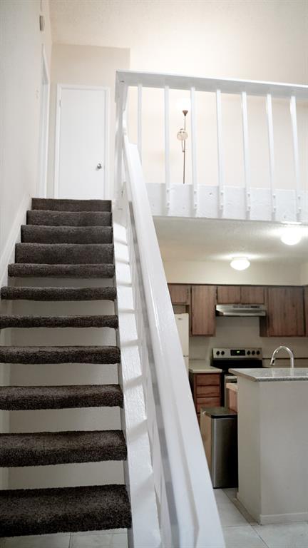 11881 Bob White Drive #828, Houston, Texas image 3