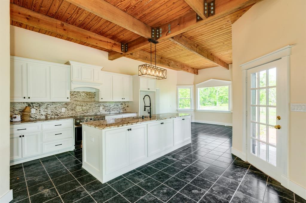 3328 County Road 245, Brazoria, Texas image 27