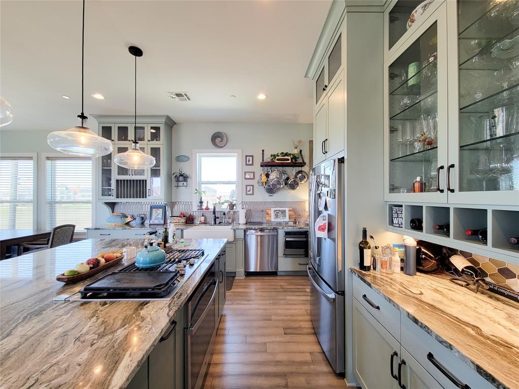 1001 Bamar Lane