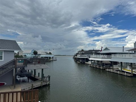 A home in Tiki Island