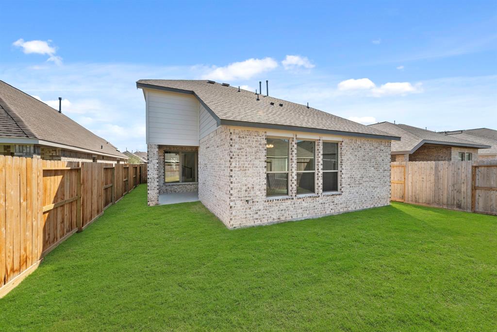 26424 East Skylight Brook Circle, Montgomery, Texas image 17