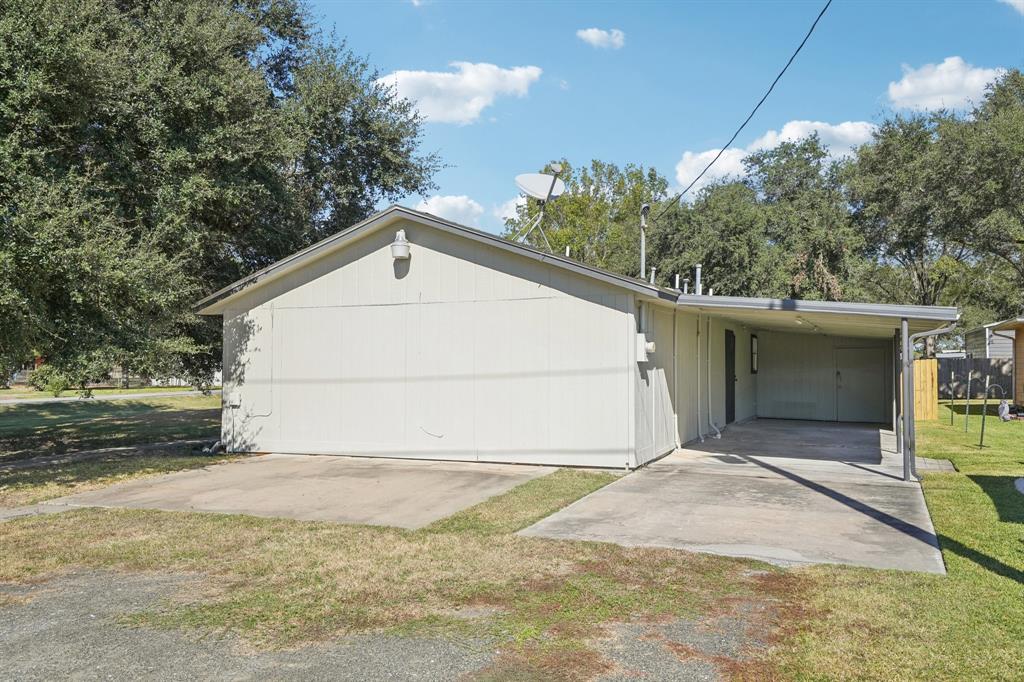 7225 Avenue C, Beasley, Texas image 31