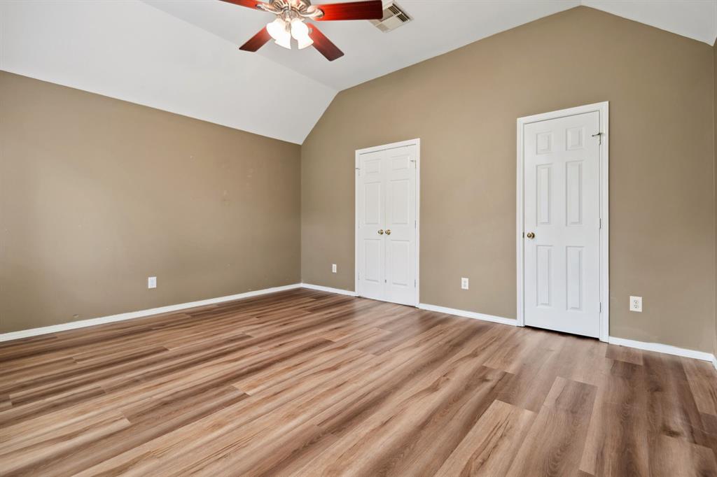 3727 Parkshire Drive, Pearland, Texas image 9