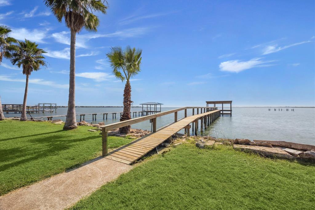1350 23rd Street, San Leon, Texas image 1