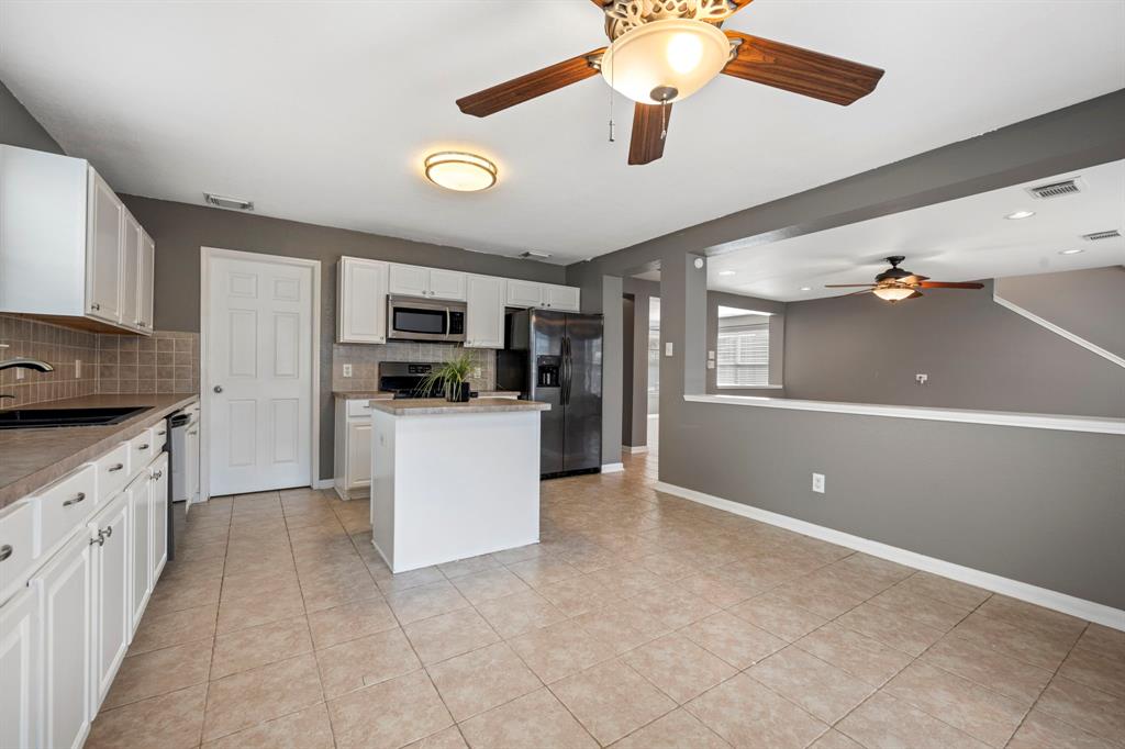 29531 Legends Pine Lane, Spring, Texas image 10