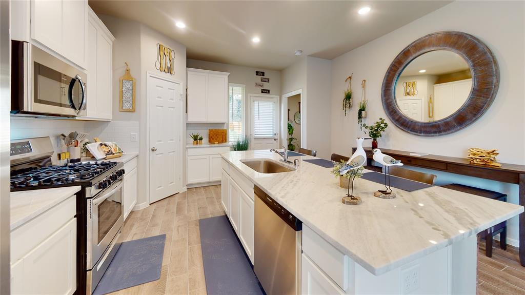 5033 Neon Moon Drive, Katy, Texas image 28
