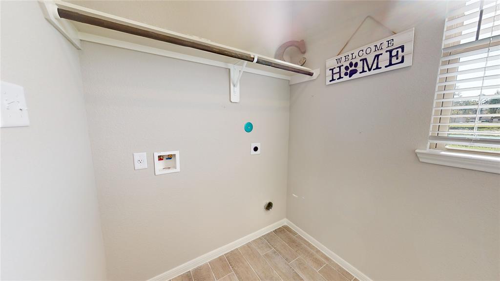 5033 Neon Moon Drive, Katy, Texas image 10