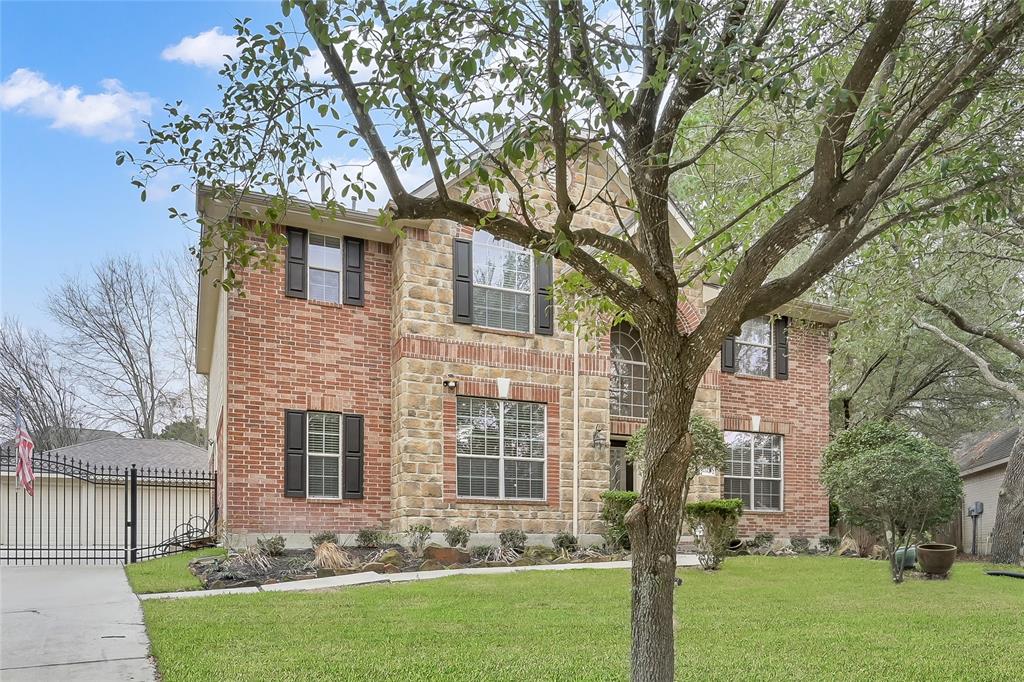 2511 N Yorkchase Lane, Conroe, Texas image 3