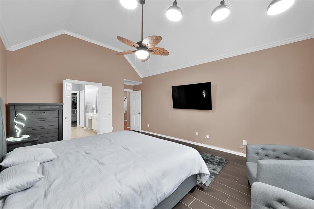 2511 N Yorkchase Lane, Conroe, Texas image 18