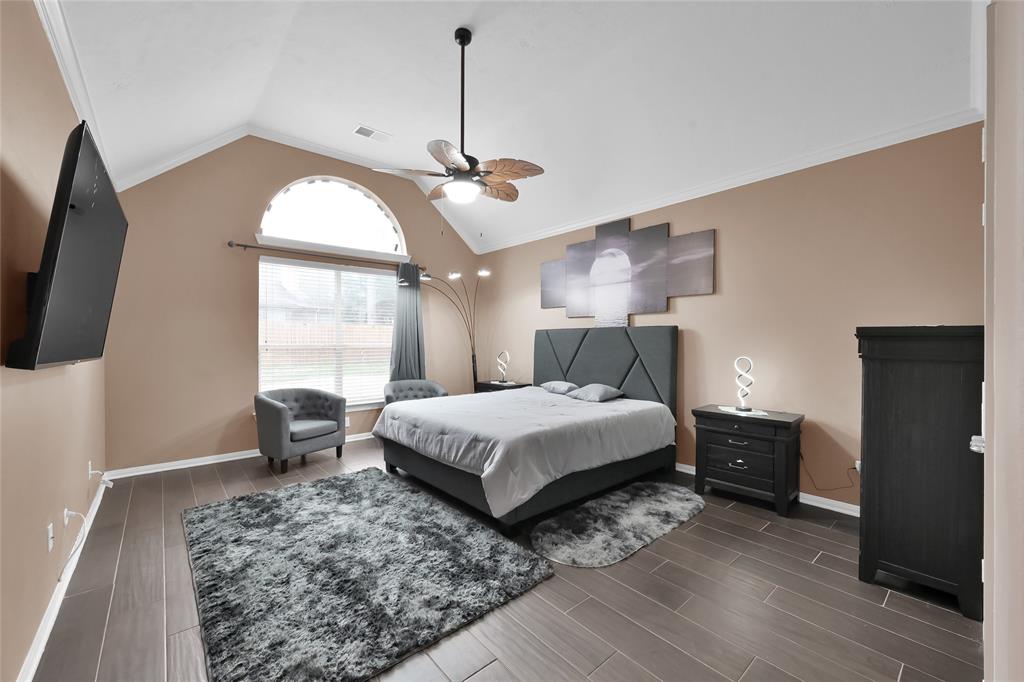 2511 N Yorkchase Lane, Conroe, Texas image 16