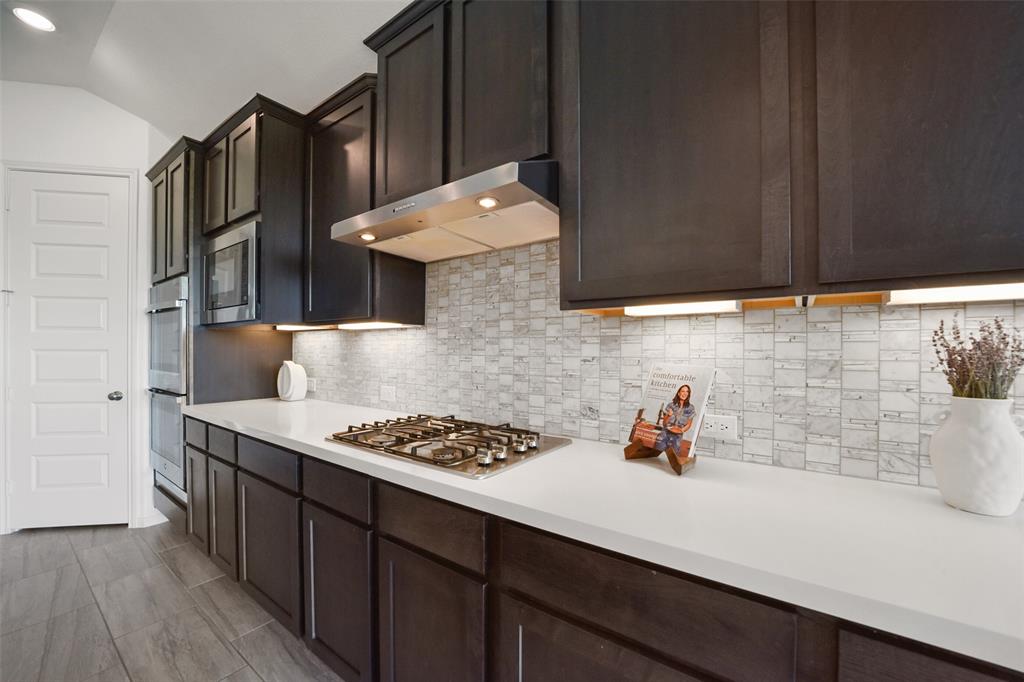 2822 Broad Reach Road, Manvel, Texas image 12