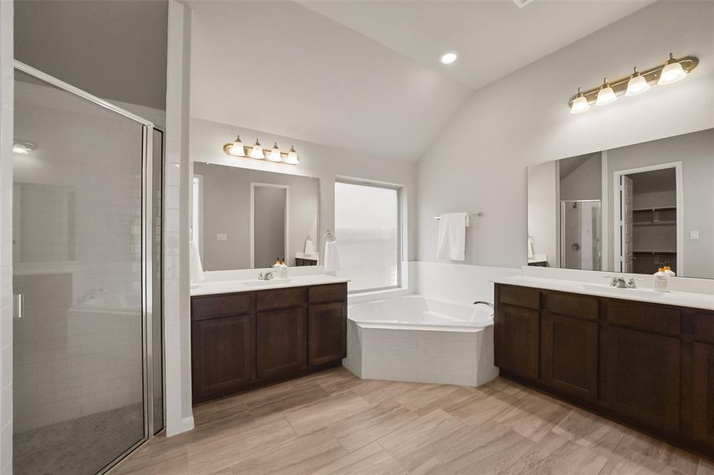 2822 Broad Reach Road, Manvel, Texas image 17