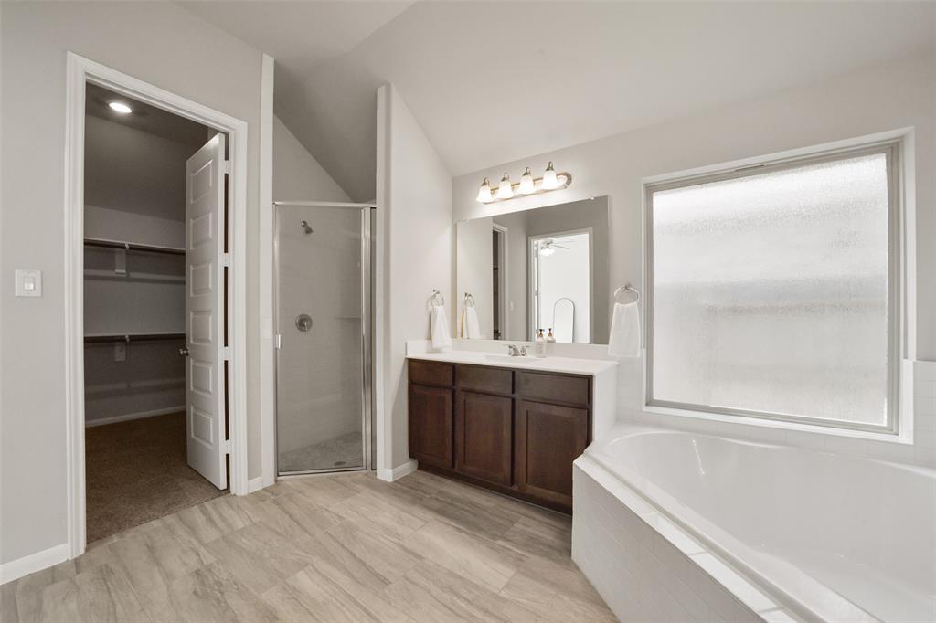 2822 Broad Reach Road, Manvel, Texas image 19