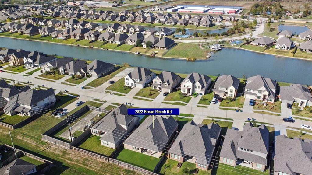 2822 Broad Reach Road, Manvel, Texas image 30