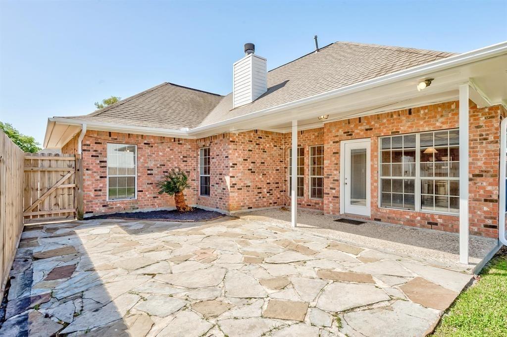 2514 Thunderbird Drive, Orange, Texas image 2