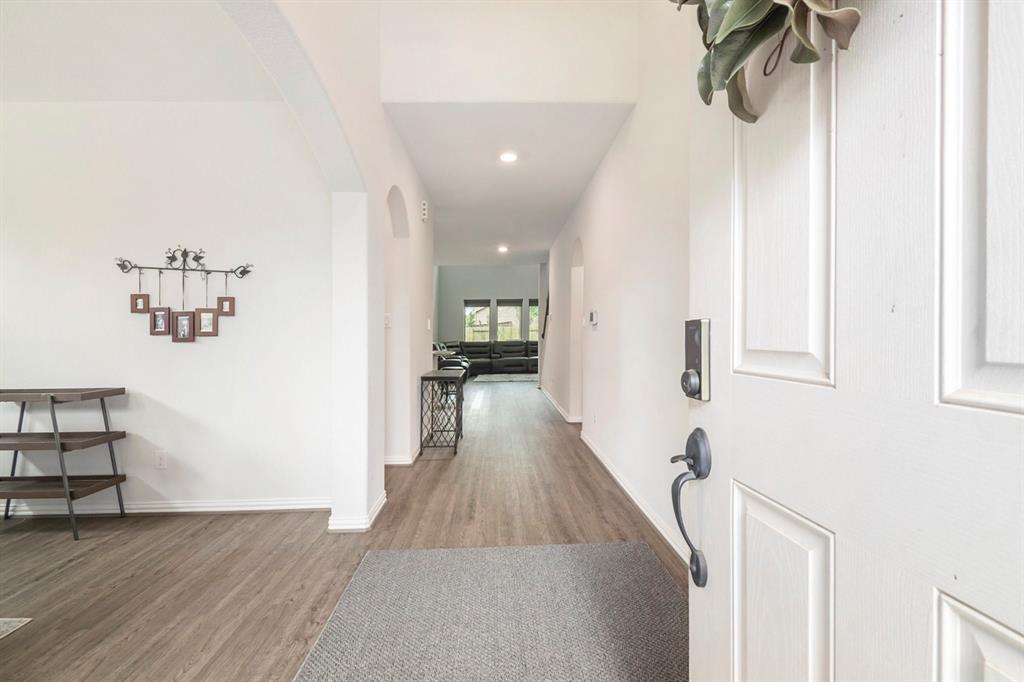 149 Bluebell Woods Way