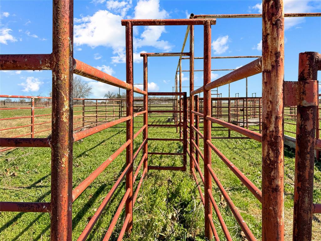 175 Lcr 726, Thornton, Texas image 10