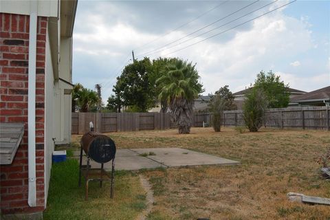 A home in Manvel