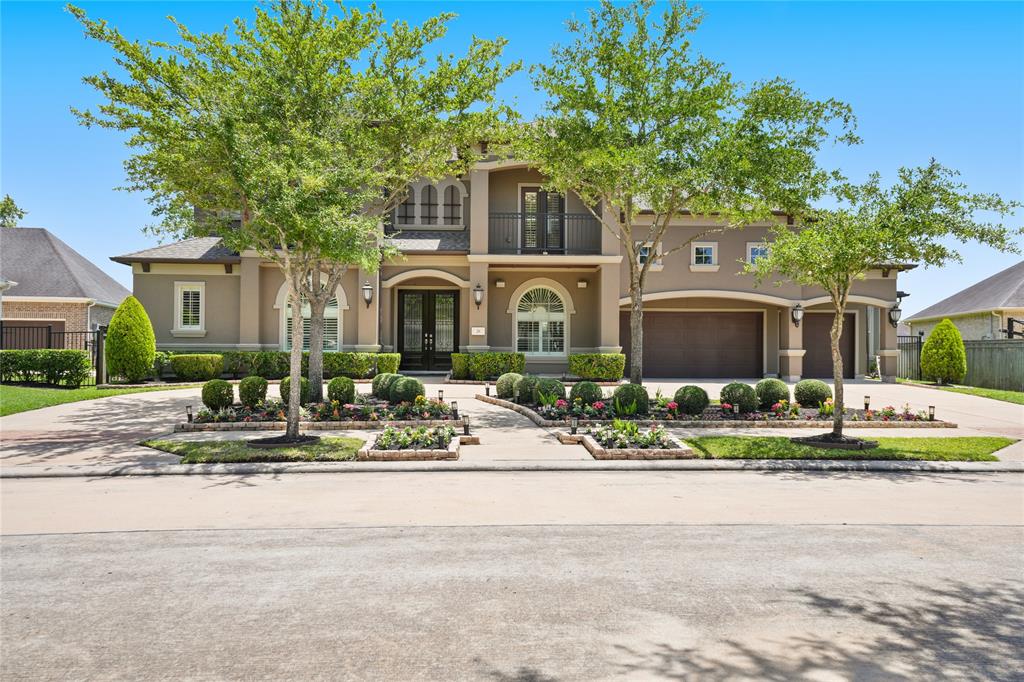 26 Little Rise Drive