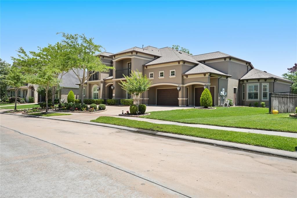 26 Little Rise Drive