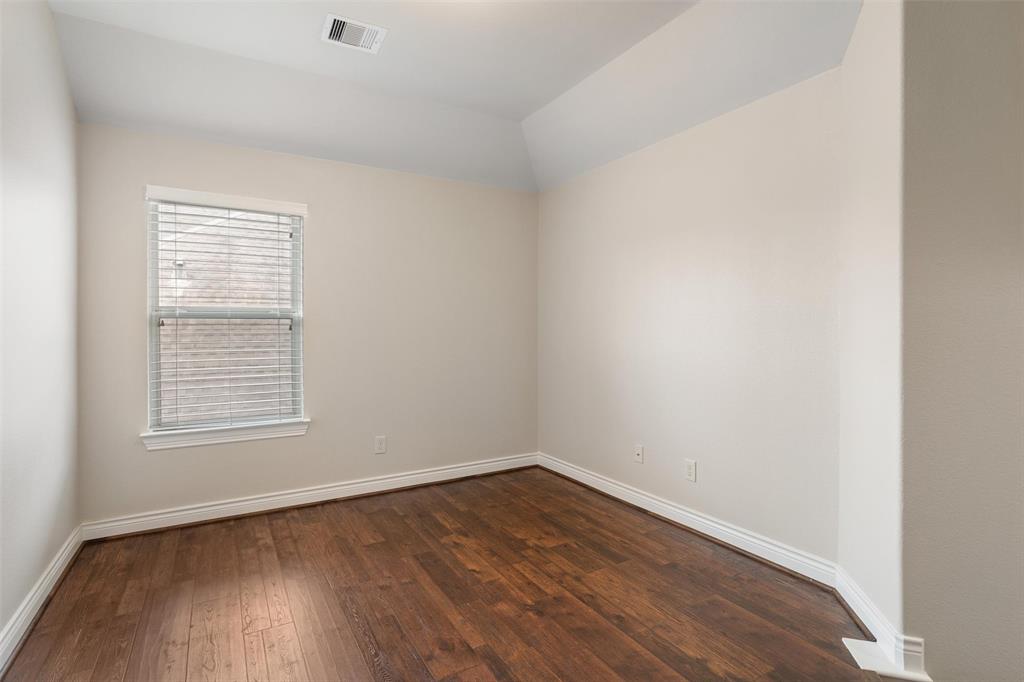 575 Kirkham Lane, League City, Texas image 27