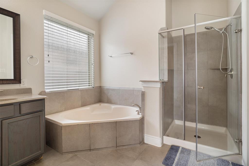 575 Kirkham Lane, League City, Texas image 22