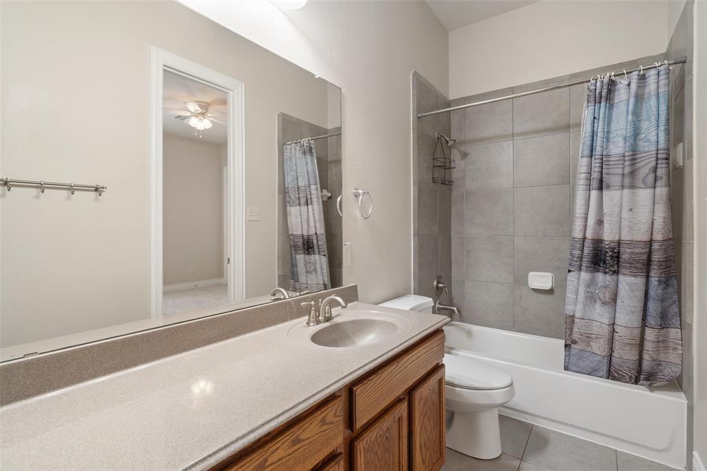 575 Kirkham Lane, League City, Texas image 26