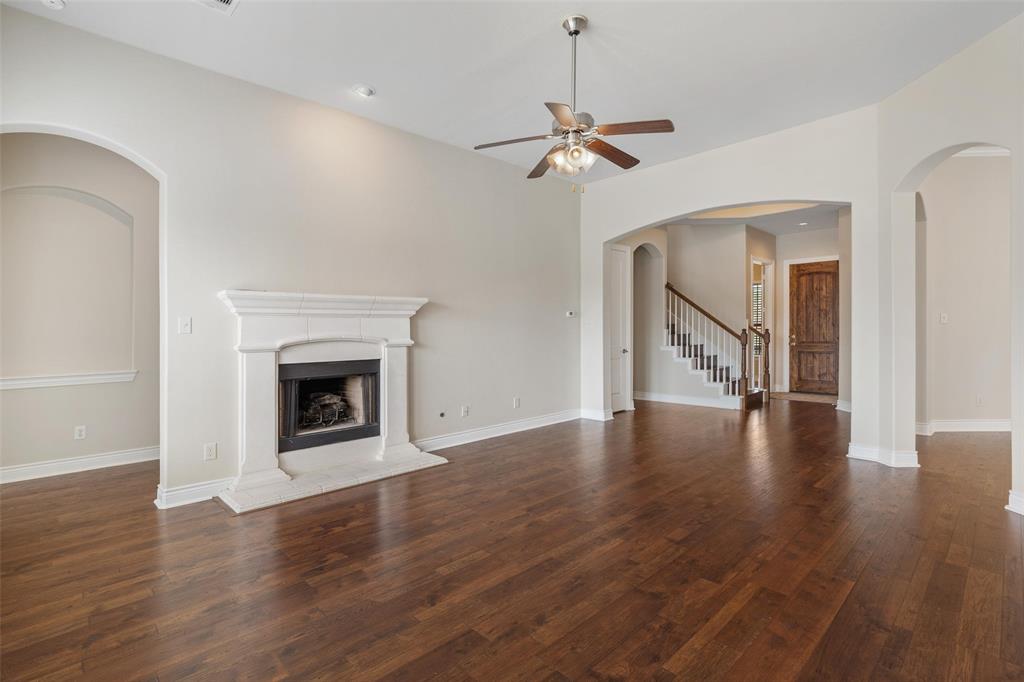575 Kirkham Lane, League City, Texas image 11