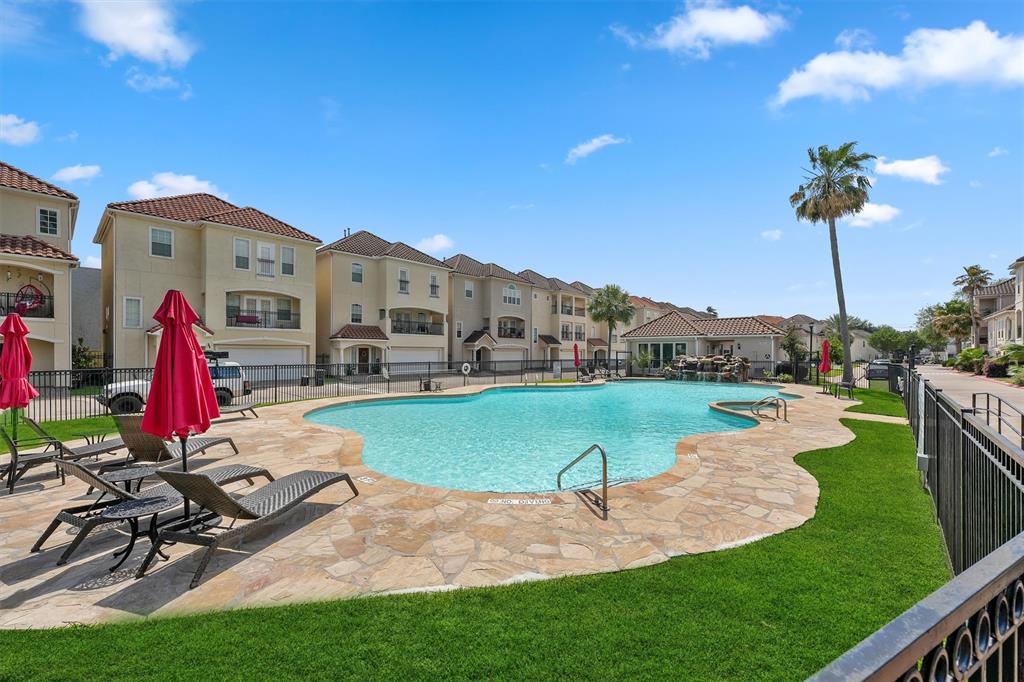 6107 S Arrowana Lane