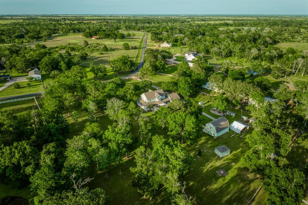 185 Camilla Circle, Bellville, Texas image 42