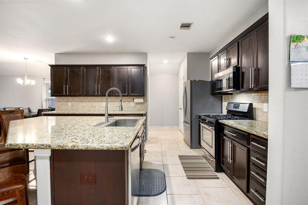 29014 Jacobs River Drive, Katy, Texas image 5