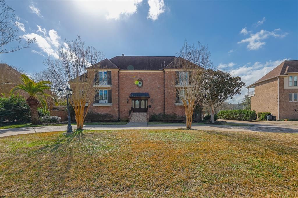 listing image 42