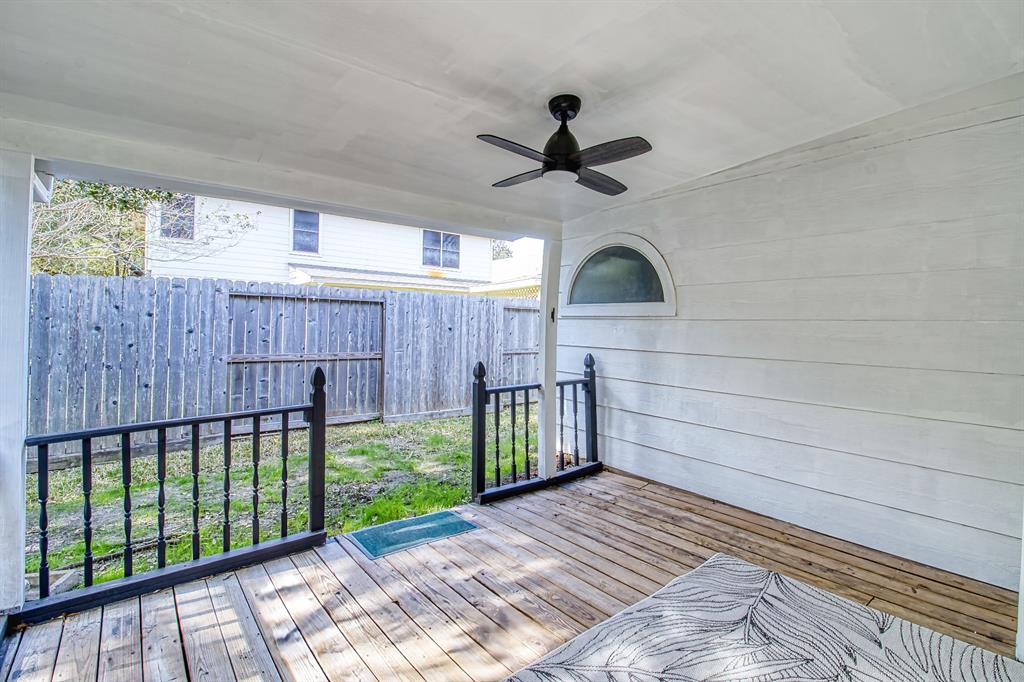 218 Windrift Court, Sugar Land, Texas image 40