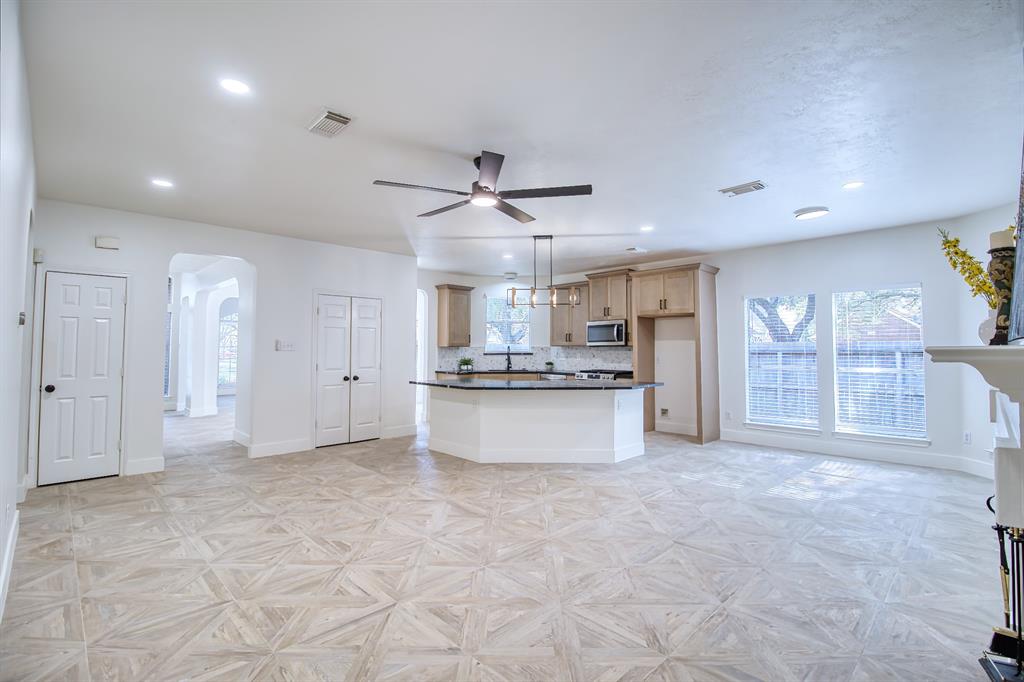 218 Windrift Court, Sugar Land, Texas image 19
