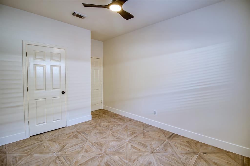 218 Windrift Court, Sugar Land, Texas image 35