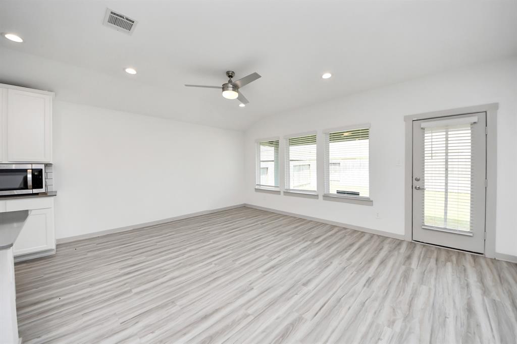 7007 Fleetwood Crescent Way, Richmond, Texas image 15