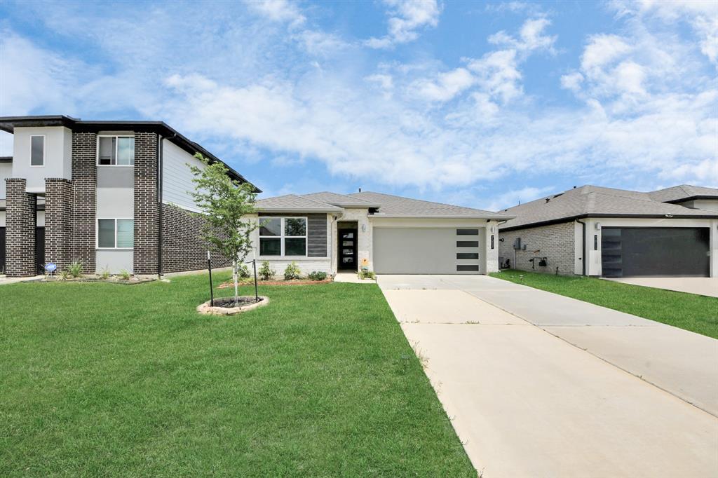 7007 Fleetwood Crescent Way, Richmond, Texas image 5
