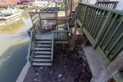 A home in Jamaica Beach