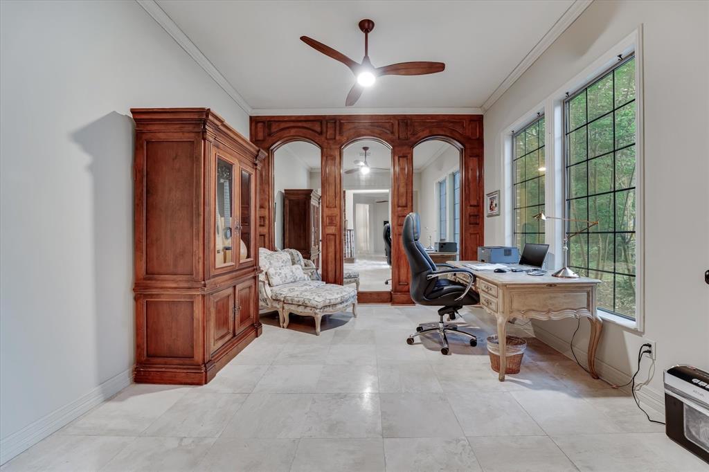 1302 Royal Sands Lane, Kingwood, Texas image 15