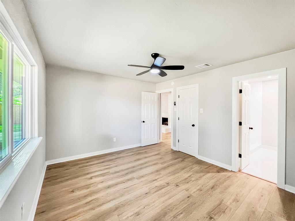 4926 Adonis Drive, Spring, Texas image 14